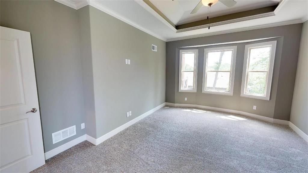 5865 Thousand Oaks Drive — photo 11
