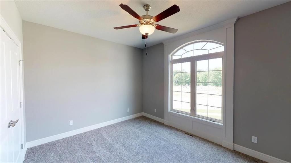 5865 Thousand Oaks Drive — photo 14