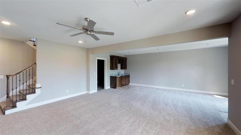 5865 Thousand Oaks Drive — photo 17