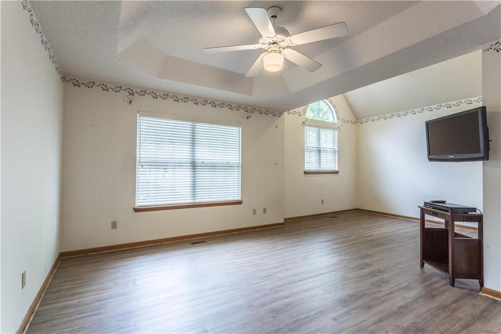 9913 W 50th Terrace — photo 16