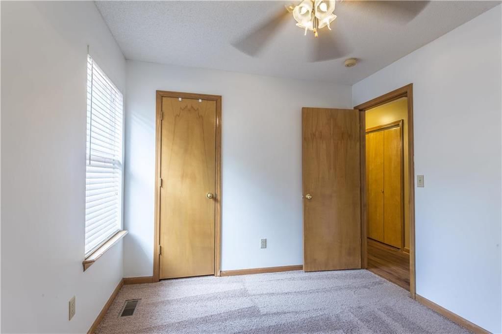 9913 W 50th Terrace — photo 10