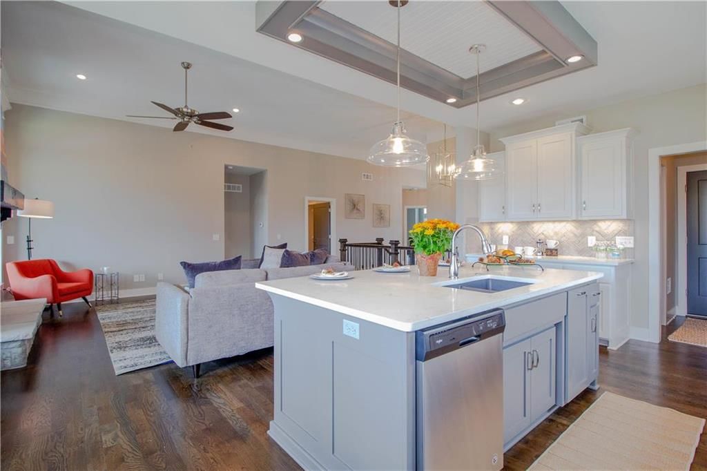 8152 NW 90th Street — photo 15