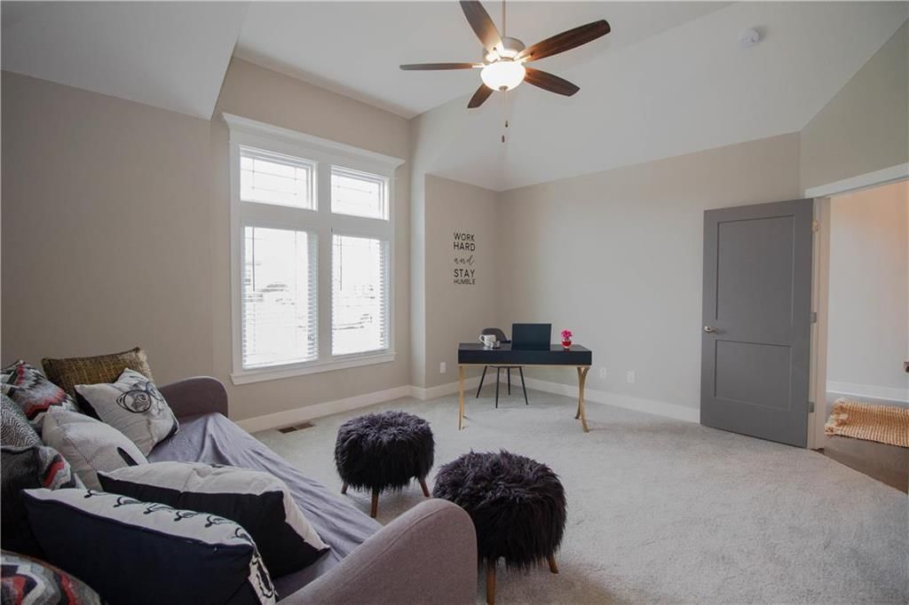 8152 NW 90th Street — photo 35