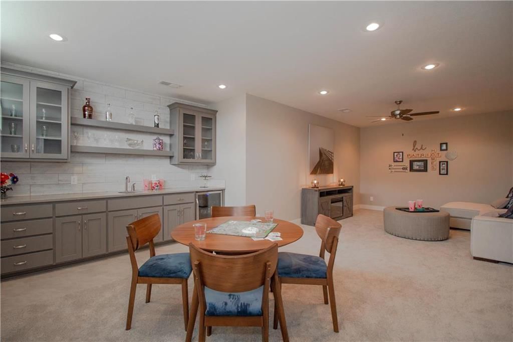 8152 NW 90th Street — photo 39