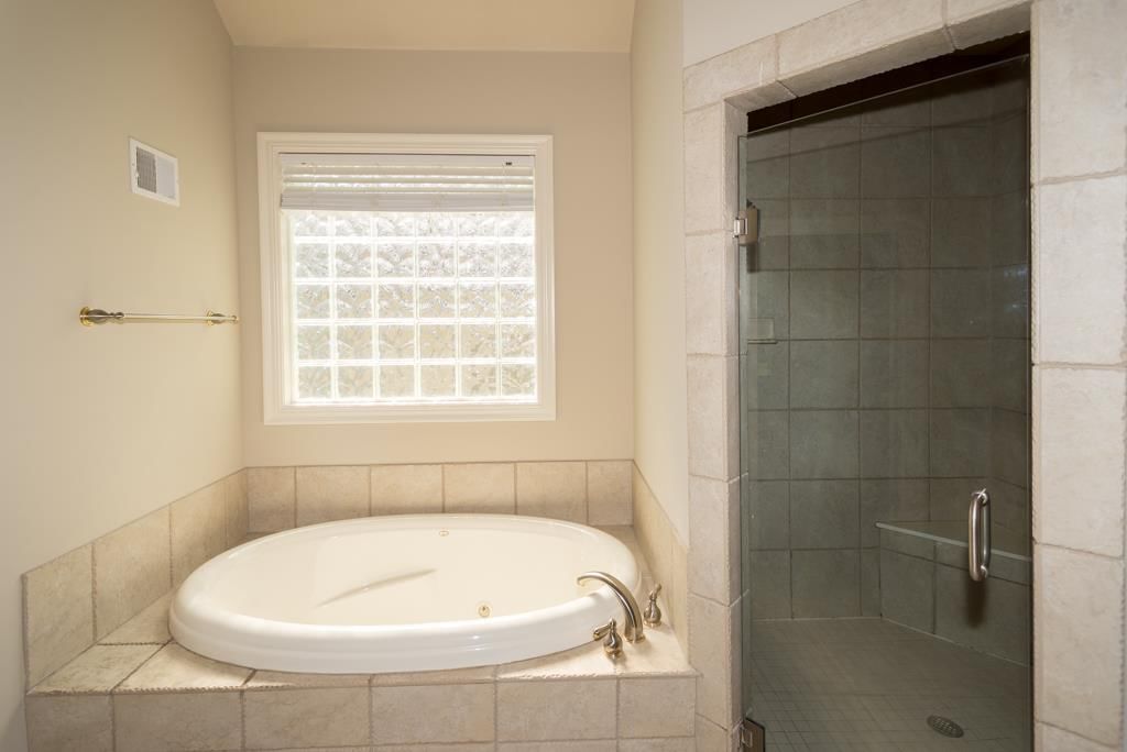 9939 Fountain Circle — photo 17