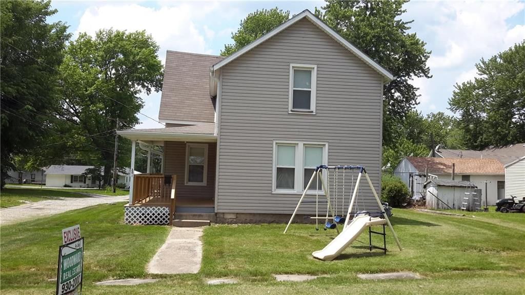 301 S CEDAR Street — photo 2
