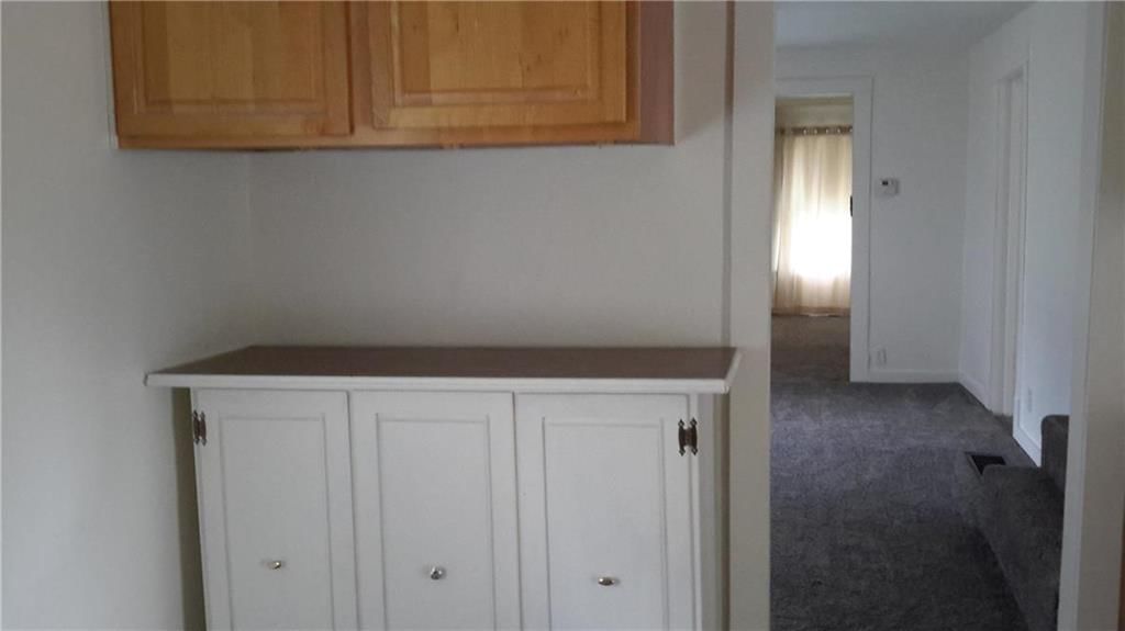 301 S CEDAR Street — photo 7