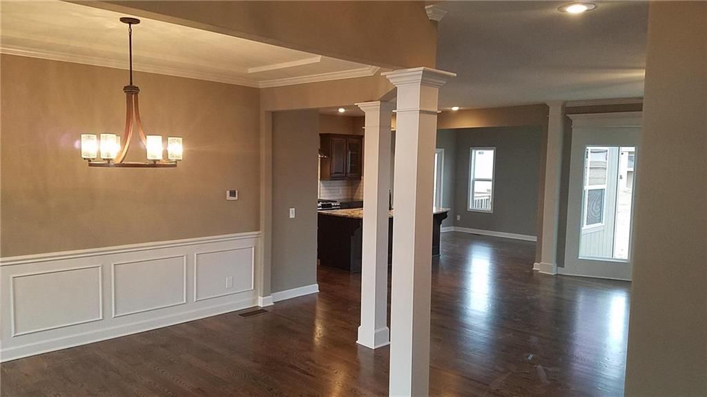 304 Prairie Point — photo 3