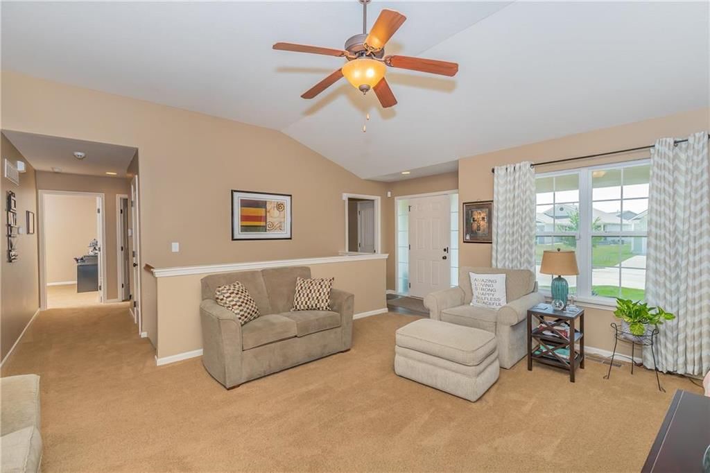 23722 W 88TH Terrace — photo 3