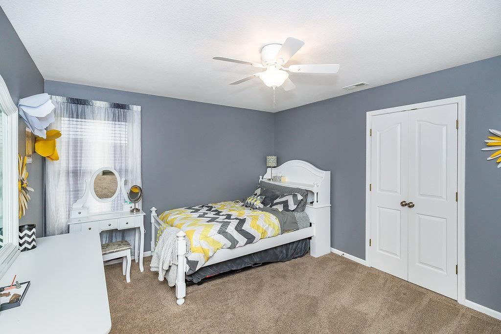 405 S Lakeshore Drive — photo 17