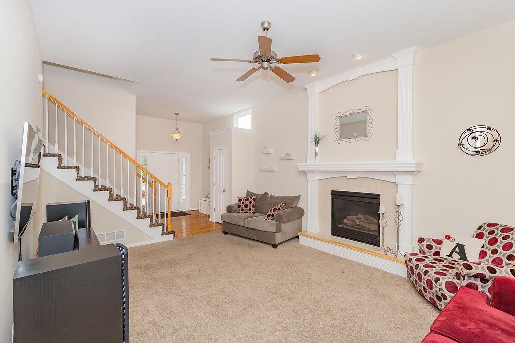 405 S Lakeshore Drive — photo 4