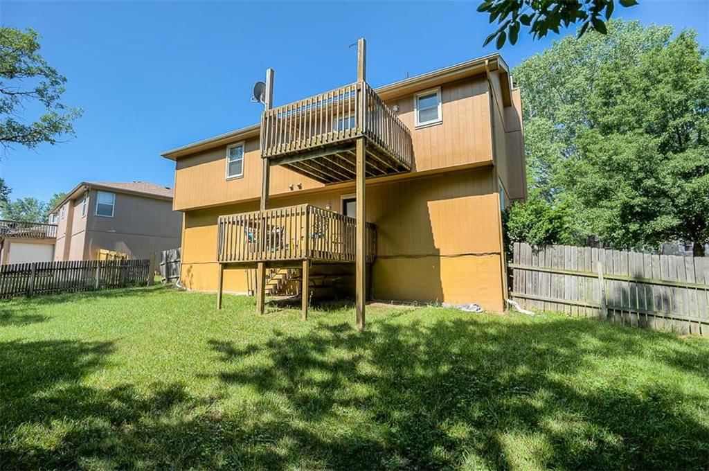 1711 S WHITNEY Drive — photo 22