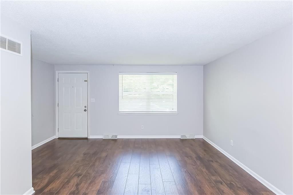 3715 NE 42nd Terrace — photo 9