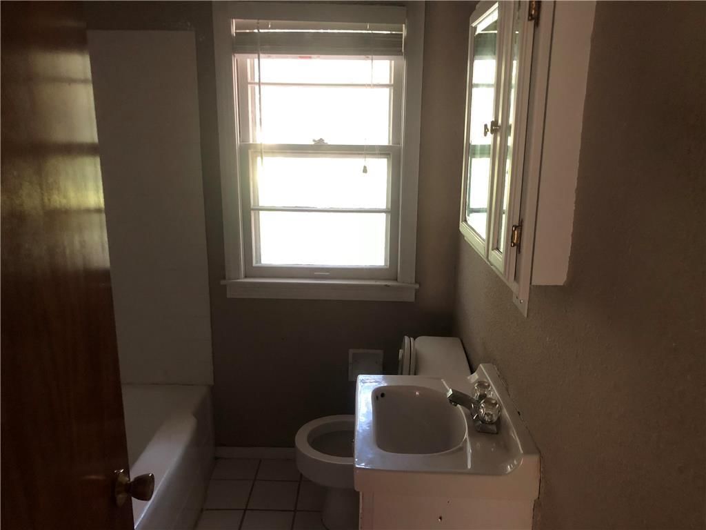 3613 N HOLMES Street — photo 8