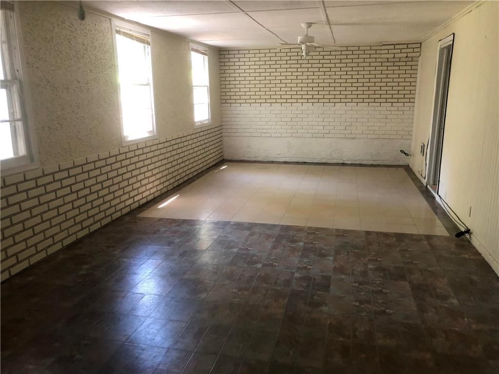 3613 N HOLMES Street — photo 9