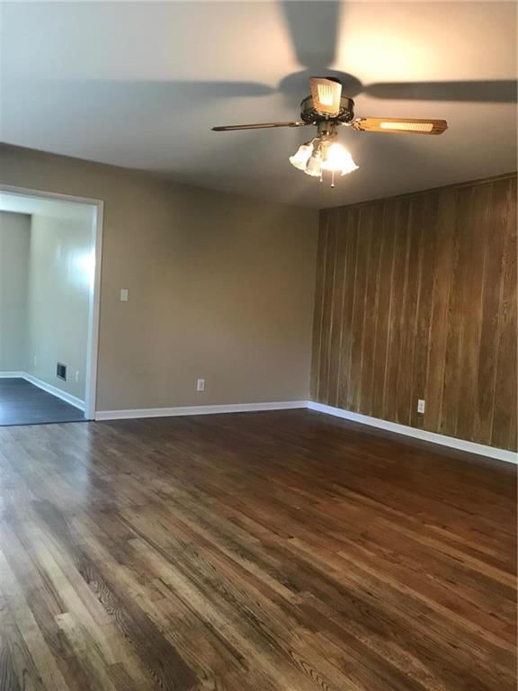 3906 NE 50th Street — photo 5