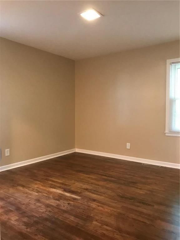 3906 NE 50th Street — photo 9