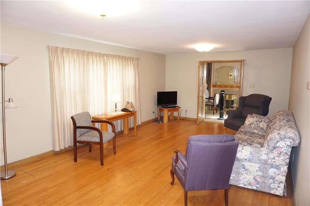 726 N Cottage Street — photo 2