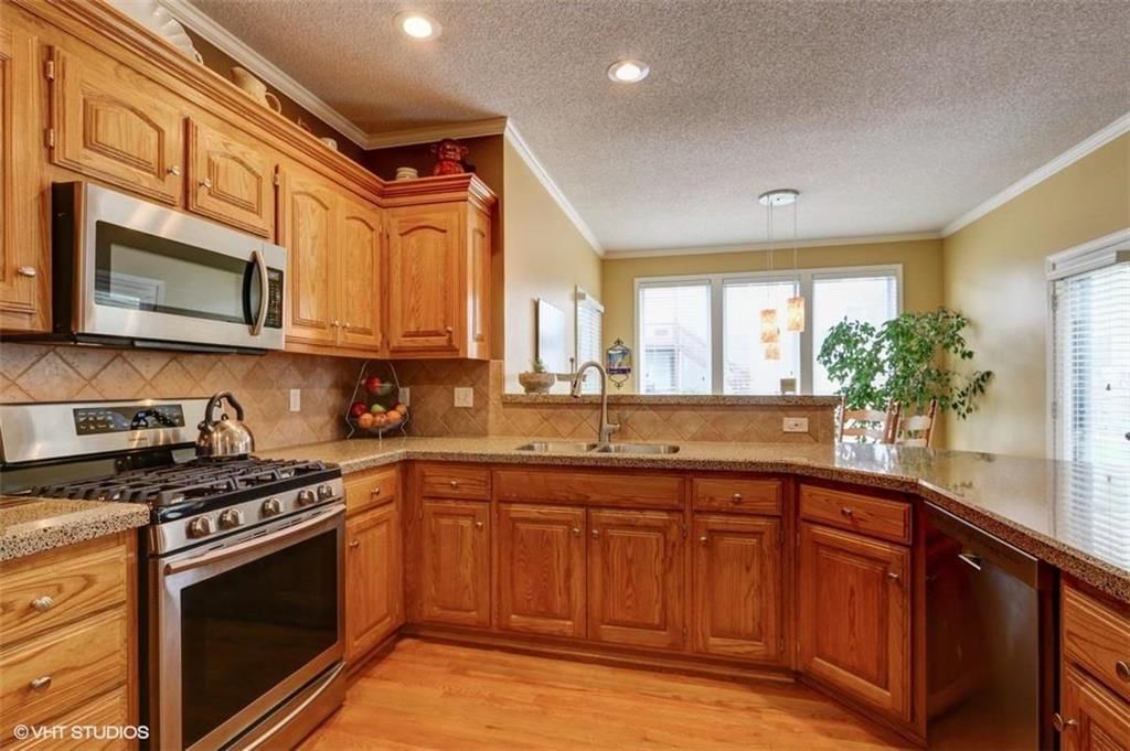 16814 W 84th Street — photo 9