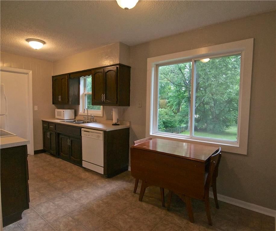 2200 NE Pursell Road — photo 11