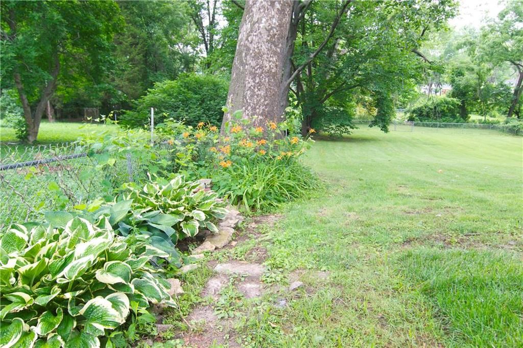 2200 NE Pursell Road — photo 27