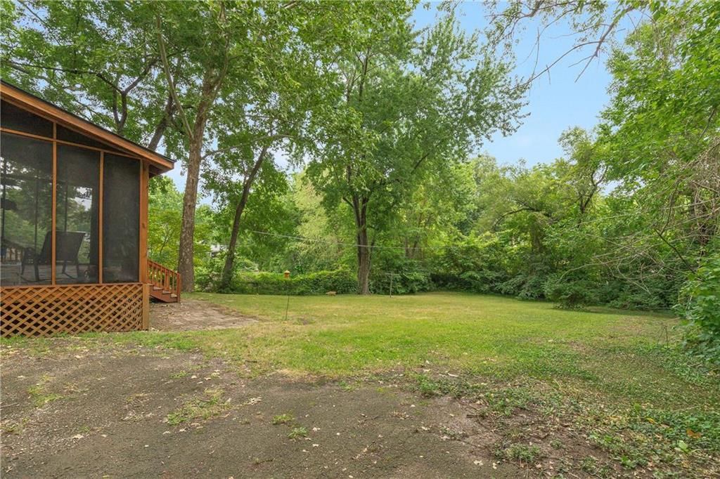 5641 Woodward Street — photo 23