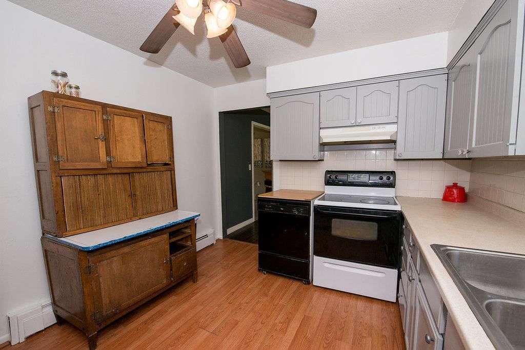 710 Jackson Avenue — photo 11
