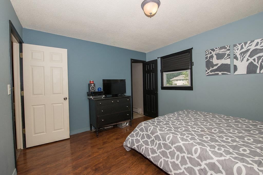 710 Jackson Avenue — photo 17