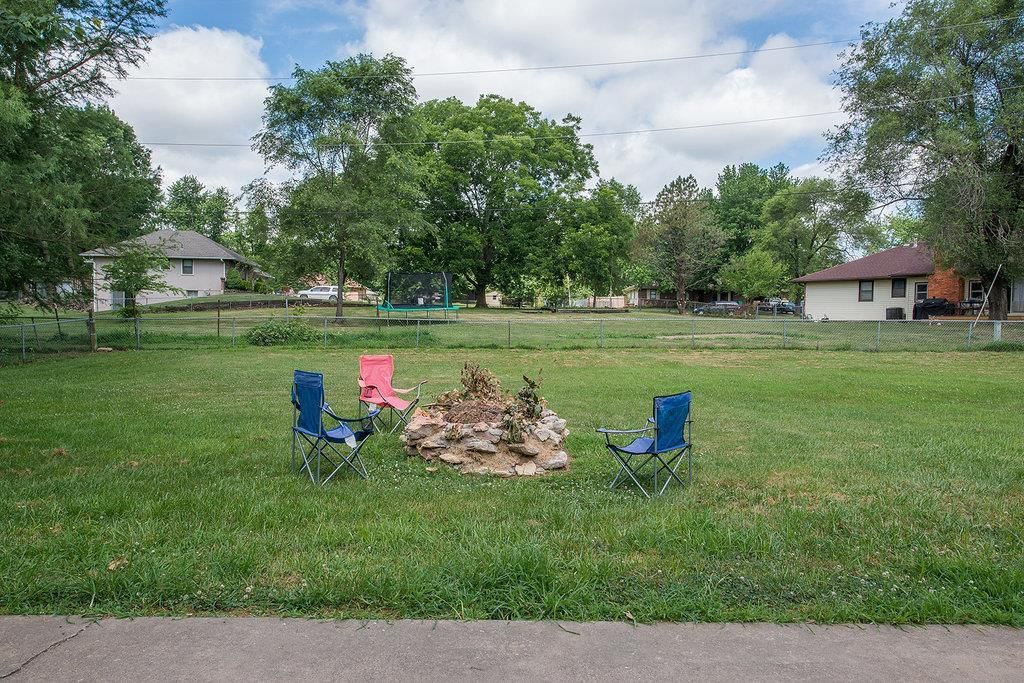 710 Jackson Avenue — photo 34