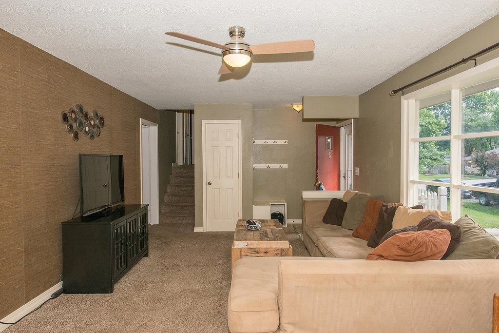 710 Jackson Avenue — photo 6