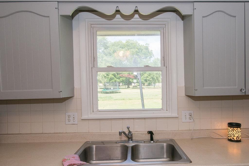 710 Jackson Avenue — photo 10