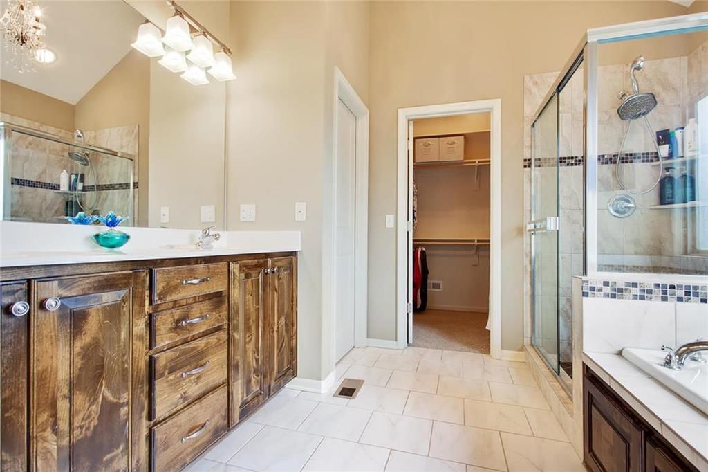 7611 N Cypress Avenue — photo 20