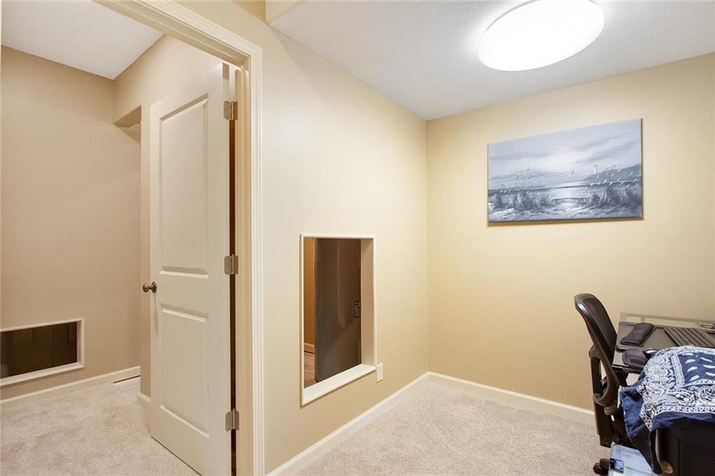 7611 N Cypress Avenue — photo 26