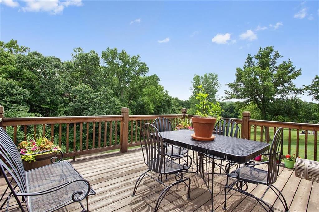 7611 N Cypress Avenue — photo 32