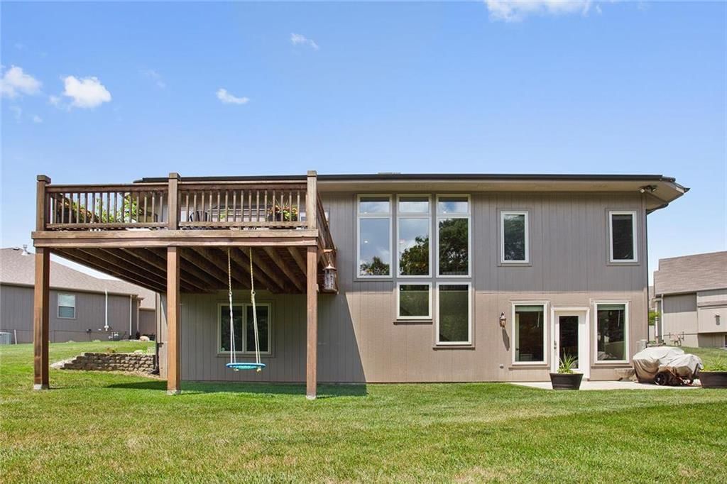 7611 N Cypress Avenue — photo 34