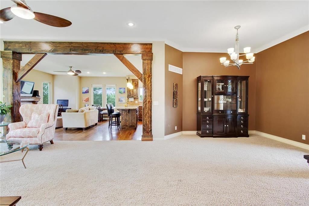 7611 N Cypress Avenue — photo 10