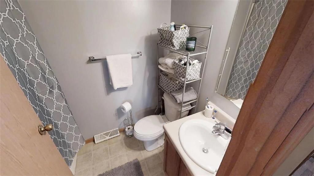 12116 Wheatley Road — photo 14