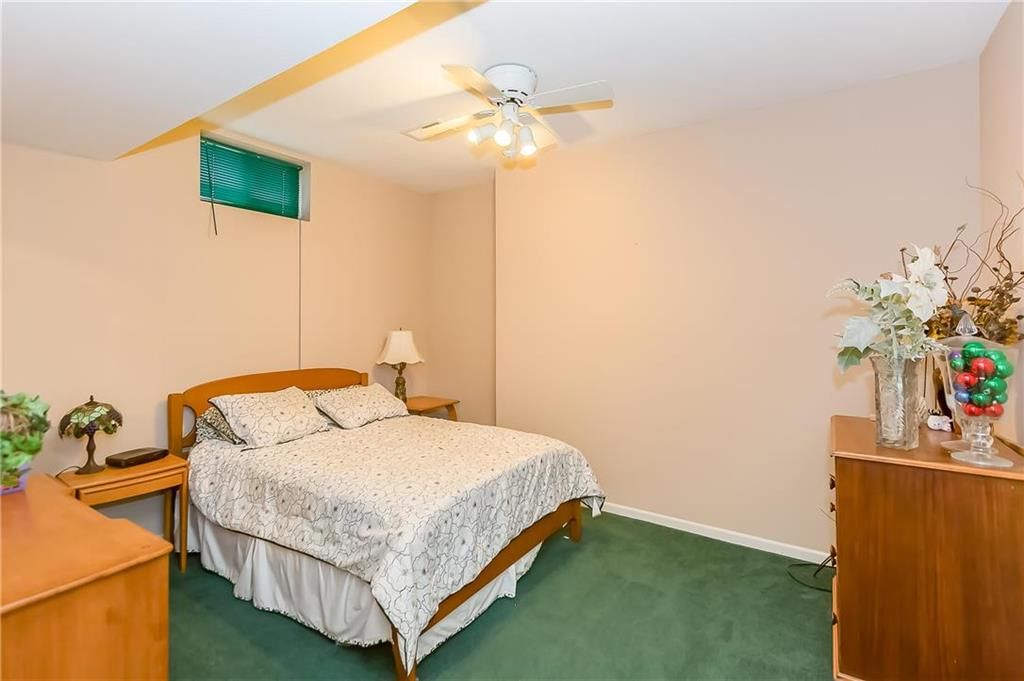 412 NE Oaks Ridge Drive — photo 24