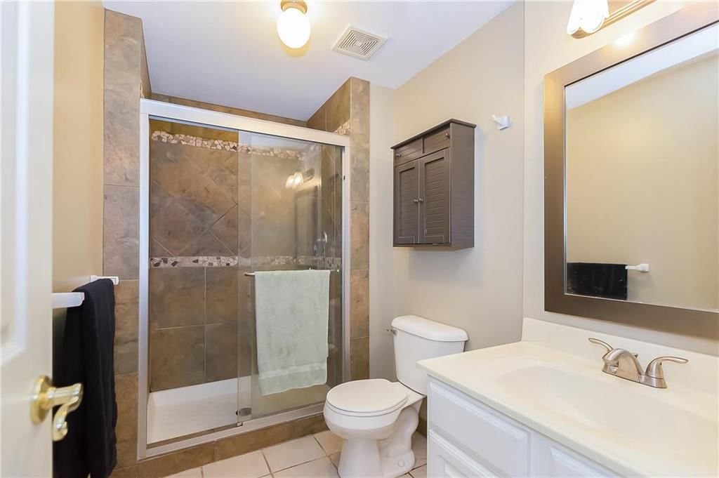 412 NE Oaks Ridge Drive — photo 25