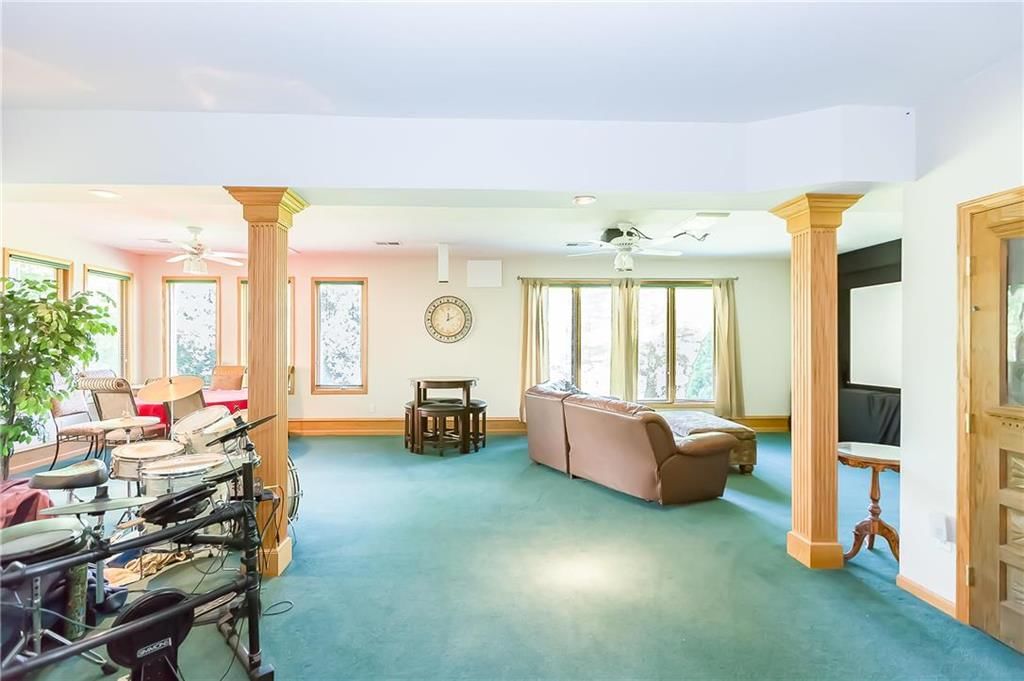 412 NE Oaks Ridge Drive — photo 29