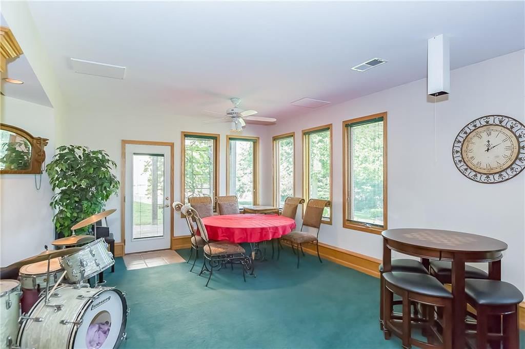 412 NE Oaks Ridge Drive — photo 30