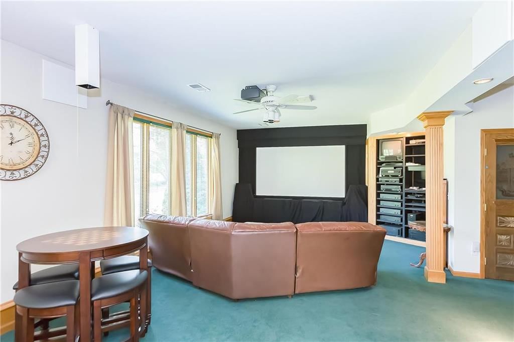 412 NE Oaks Ridge Drive — photo 31