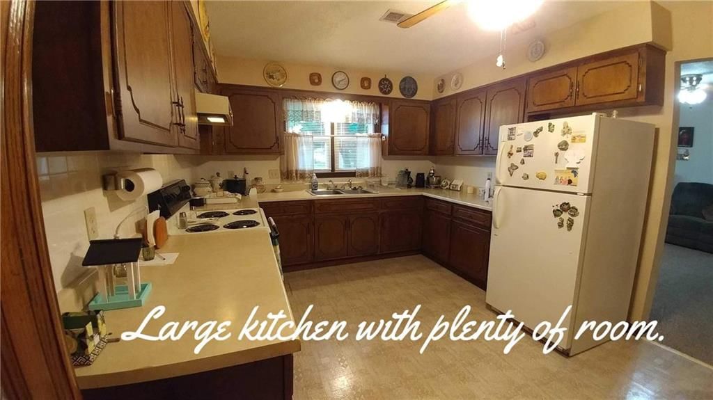 223 Camille Drive — photo 5