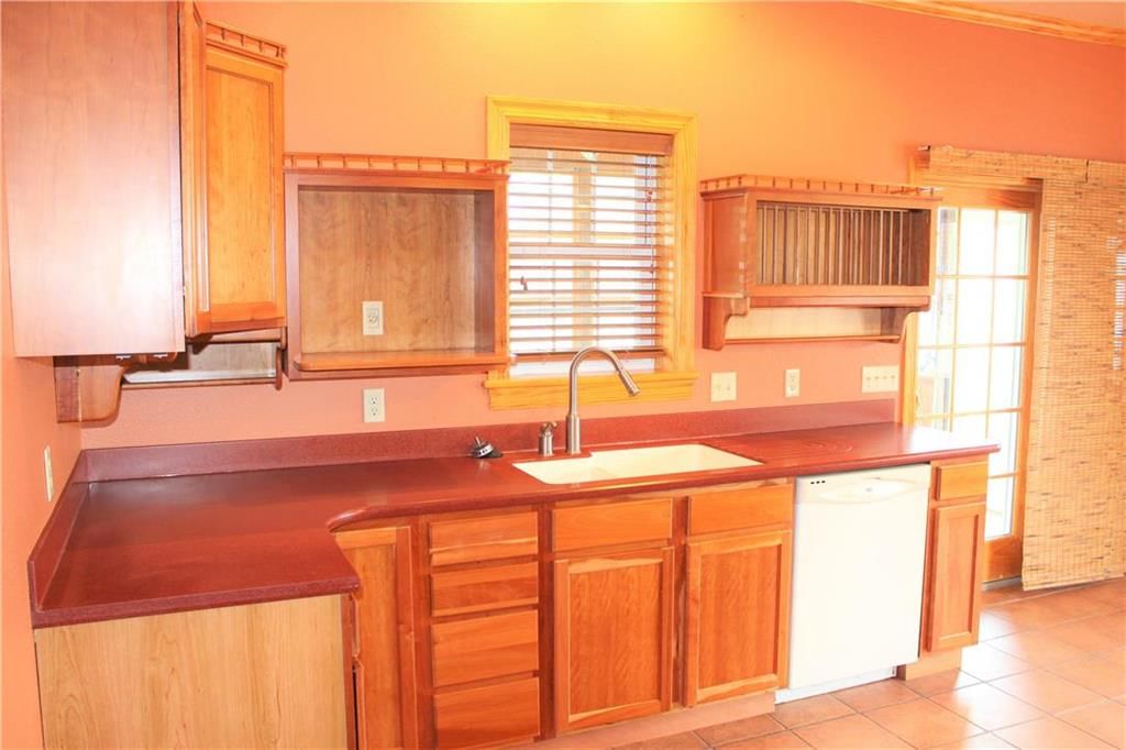 907 S Sloan Street — photo 18