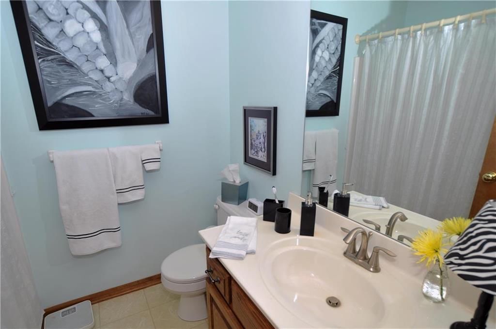 705 Pebble Street — photo 11
