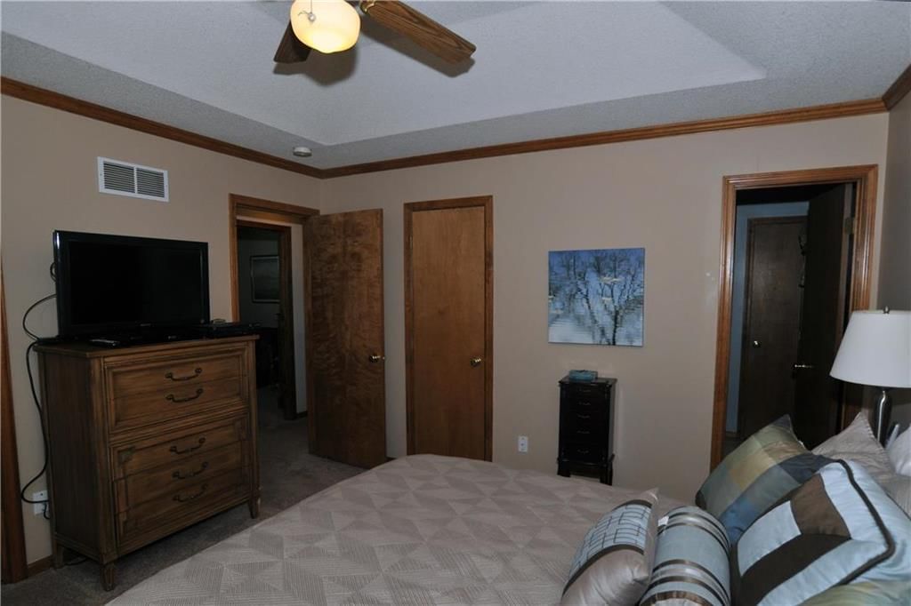 705 Pebble Street — photo 14