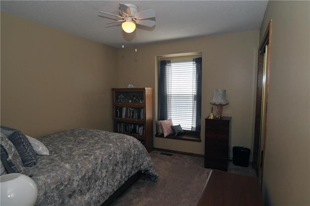 705 Pebble Street — photo 18