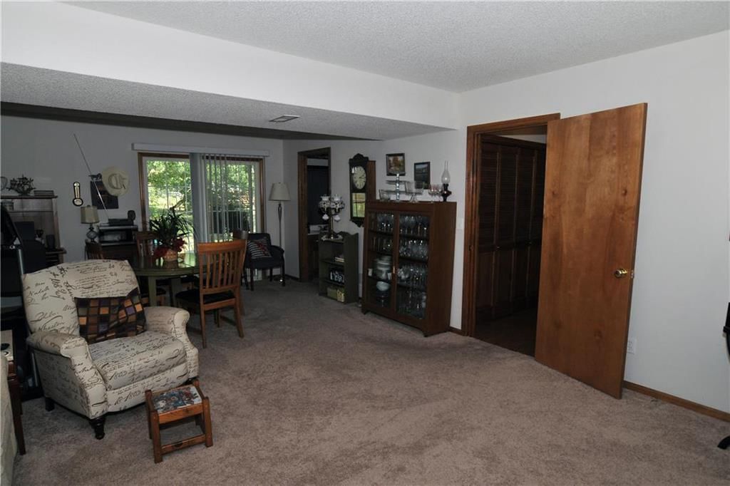 705 Pebble Street — photo 22