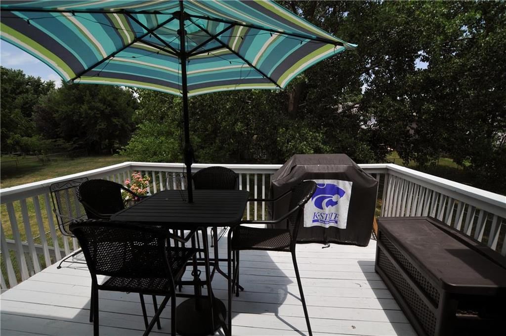 705 Pebble Street — photo 25