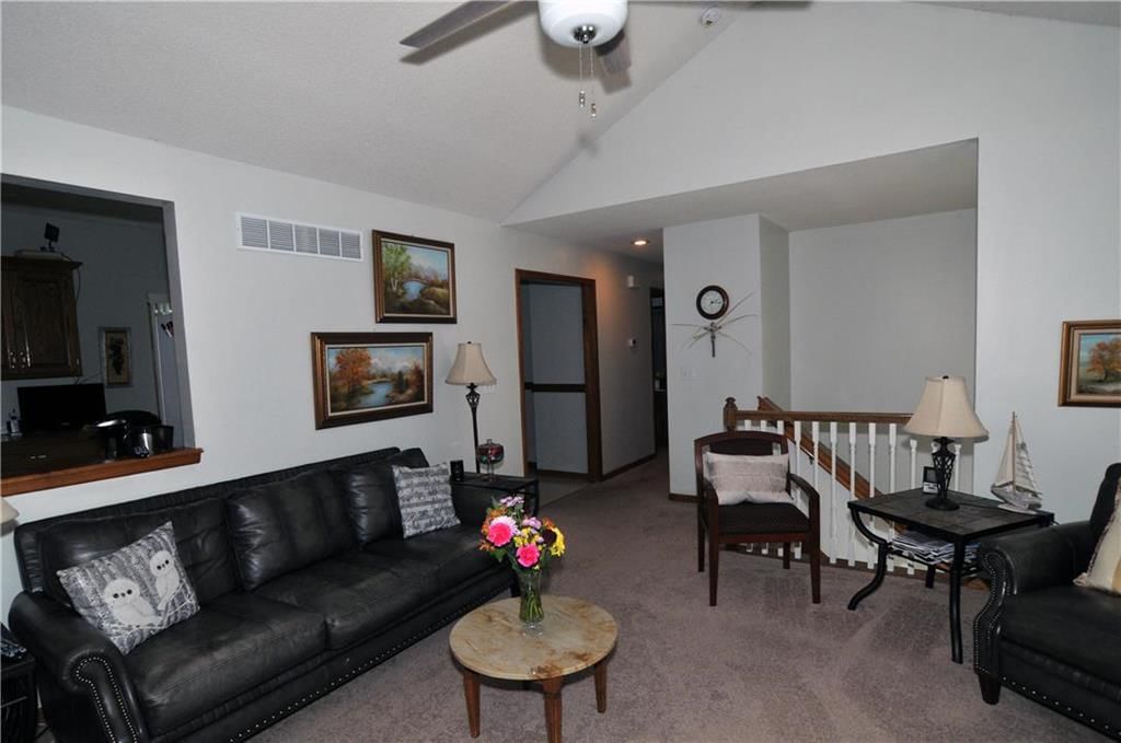 705 Pebble Street — photo 4